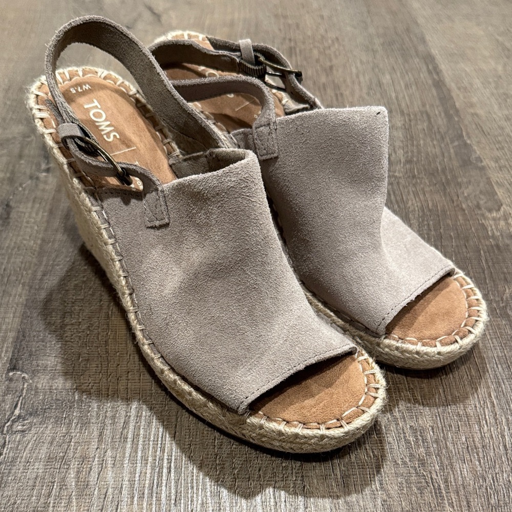 Toms Women's Gray Espadrille Wedges